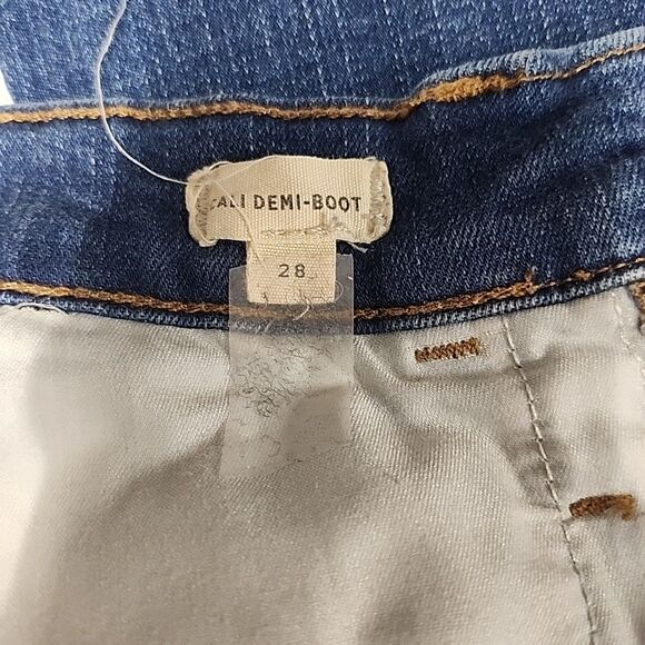 Madewell Cali Demi-Boot Jeans Kick Flare Crop Fleetwood Wash Size 28 - Picture 10 of 12